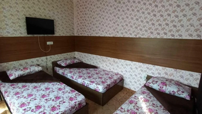 Khataei Guest House Ardebil 8