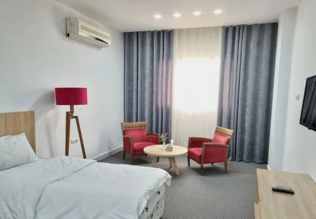 Roumeyle Apartment Hotel Asaluyeh 2