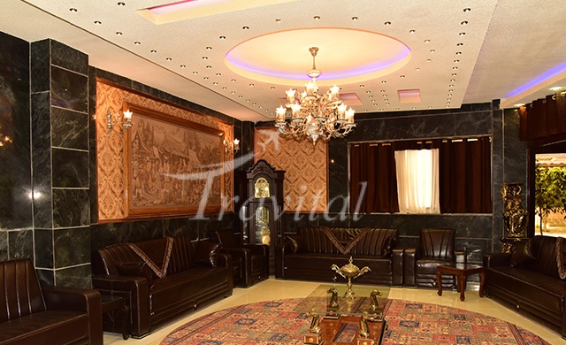 Plus Hotel Bushehr 12