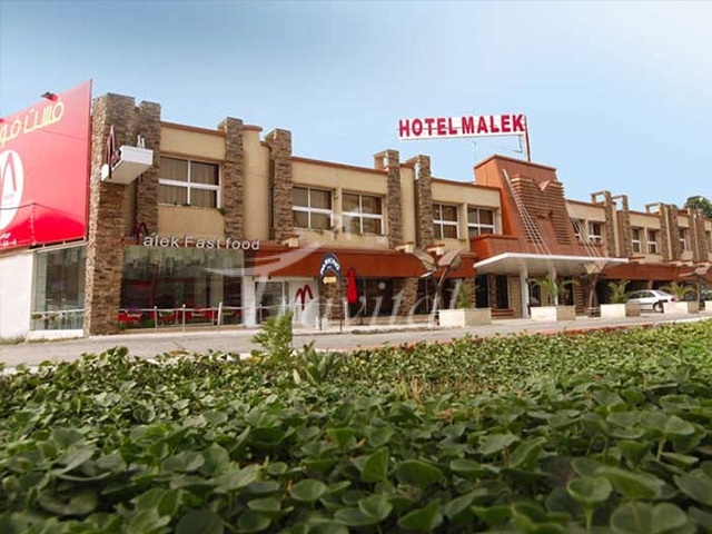 Malek Hotel Chalus 1