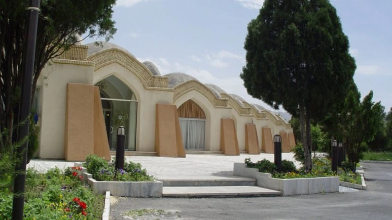 Jahangardi (Tourism) Hotel Golpayegan 3