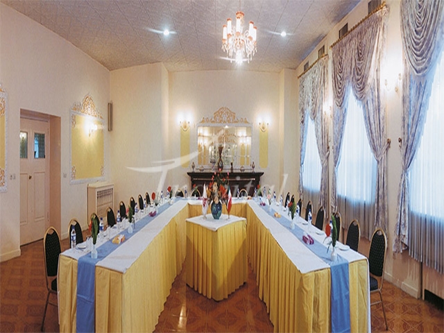 Buali Hotel Hamedan 7