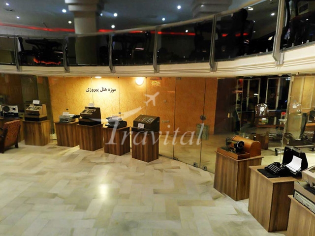 Piroozy Hotel Isfahan 5