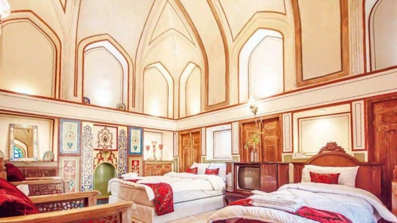Yas Traditional Residence Isfahan 9