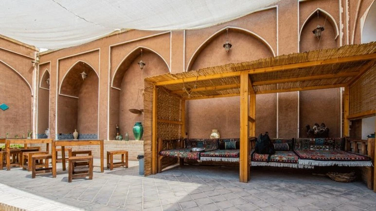 Sana Traditional Residence Kashan 7