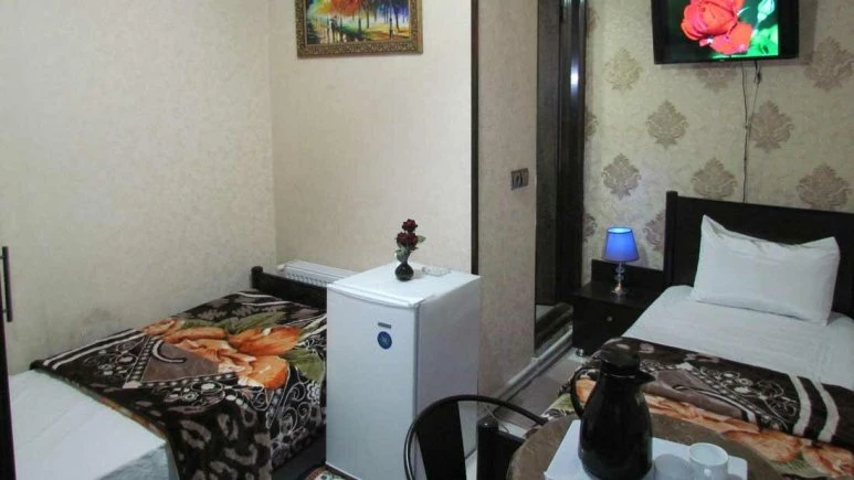 Parsian Guest House Kerman 11