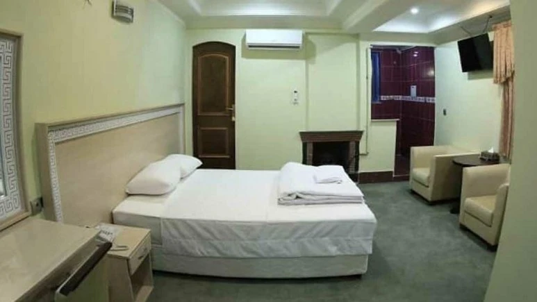 Shapoor Khast Hotel Khoramabad 5