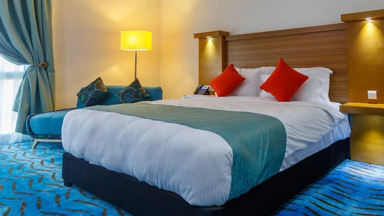 International Hotel Kish 6