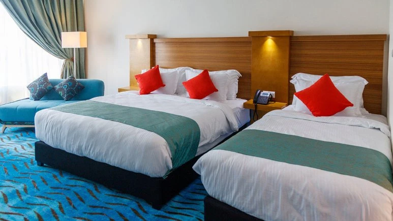 International Hotel Kish 9