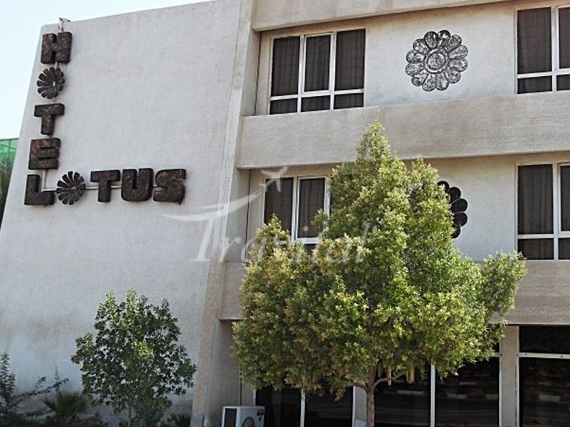 Lotus Hotel Kish 1