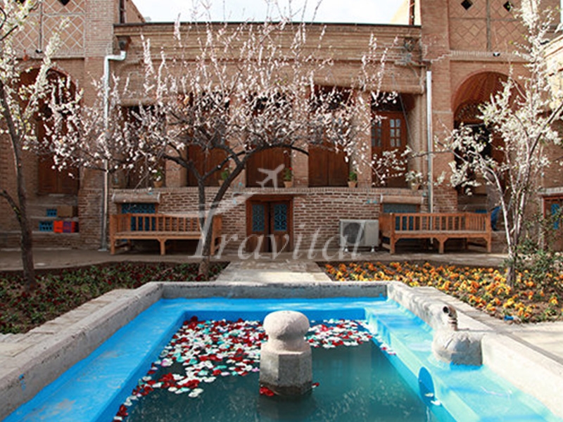 Behroozi Historical House Qazvin 2