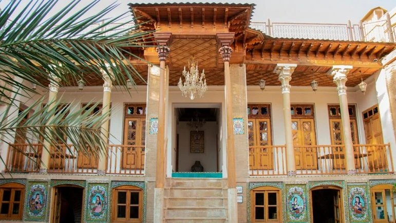 Alan Traditional Residence Shiraz 3