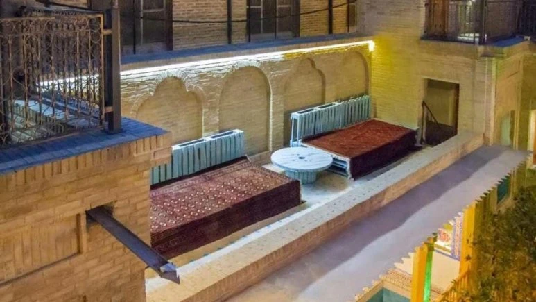 Alan Traditional Residence Shiraz 4