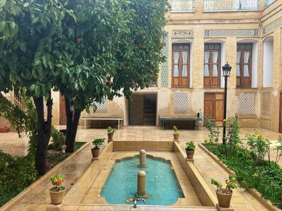 Amiriyeh Traditional Residence Shiraz 3