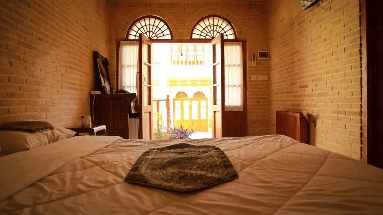 Forough Mehr Traditional Residence Shiraz 10