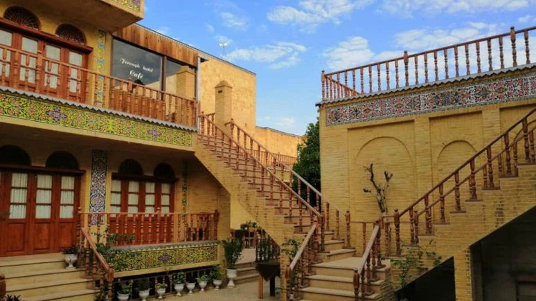 Forough Mehr Traditional Residence Shiraz 4