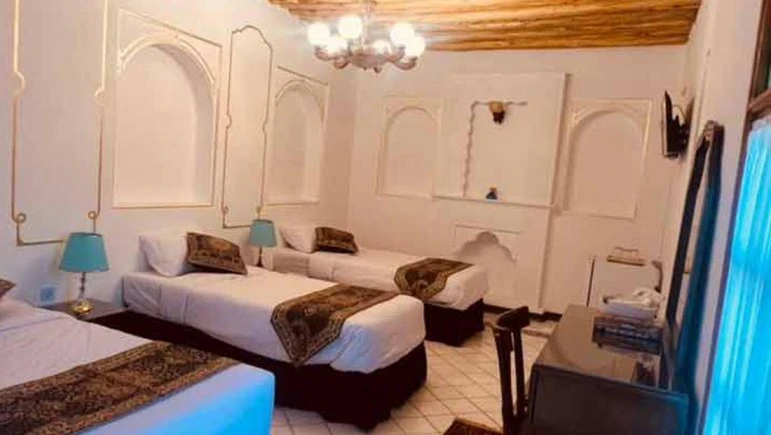 Gheysariyeh Traditional Residence Shiraz 1