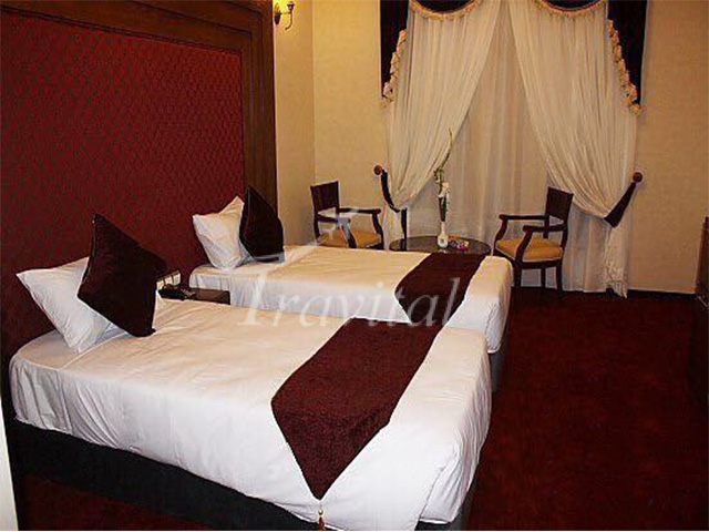 Apadana Takhte Jamshid Hotel Shiraz 6