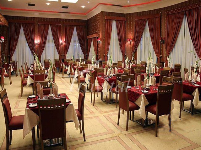 Apadana Takhte Jamshid Hotel Shiraz 7