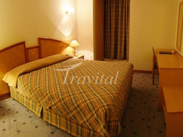 Pars Hotel Shiraz 2