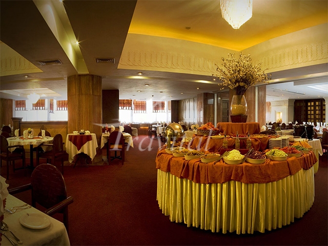 Pars Hotel Shiraz 7