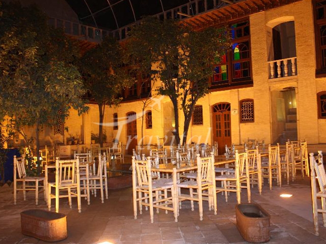 Niayesh Traditional Hotel Shiraz 3