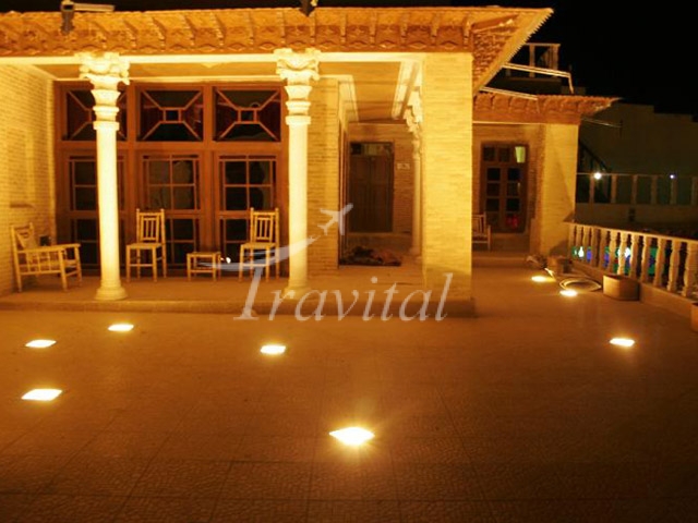 Niayesh Traditional Hotel Shiraz 9