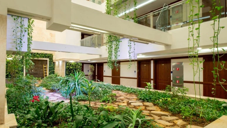 Shirazis Hotel Shiraz 8
