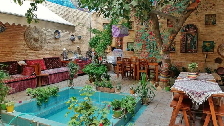 Soltan Mah Ecolodge Shiraz 14