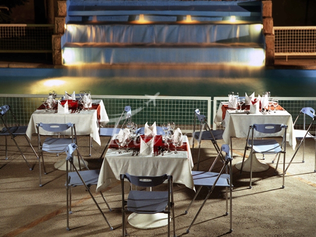 International Hotel Tabriz 4