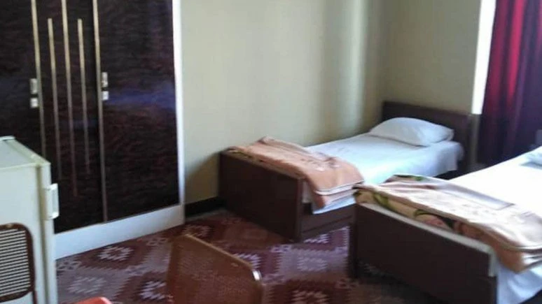 Naderi Hotel Tehran 10