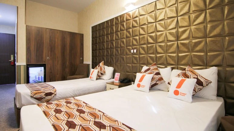 Paradise Hotel Tehran 1