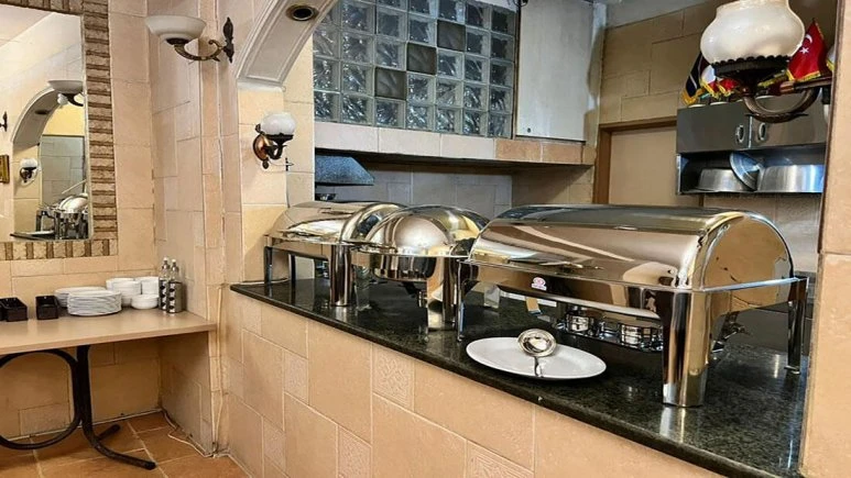 Pasargad Hotel Tehran 7