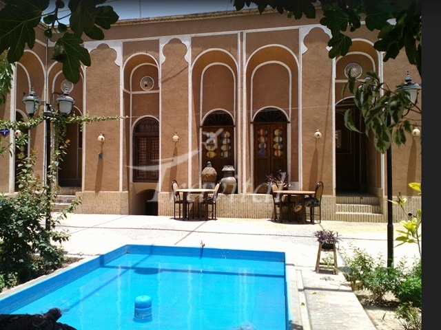 Shargh (Orient) Traditional Hotel Yazd 4