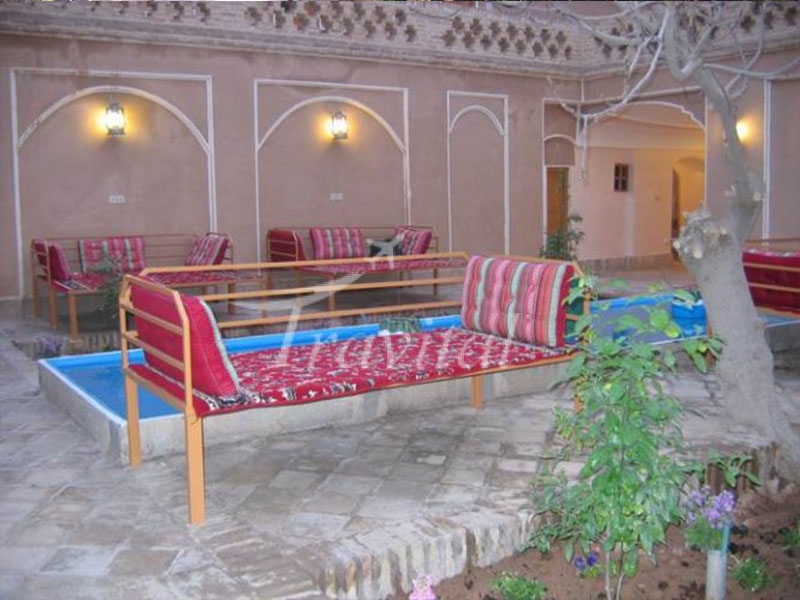 Soroush Traditional Hotel Yazd 7