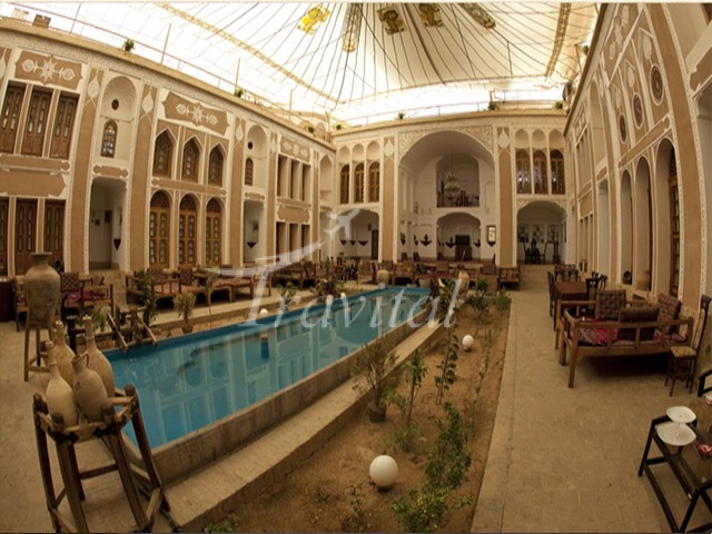 Vali Traditional Hotel Yazd 10